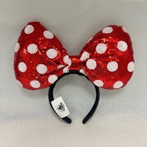 Jumbo Minnie Mouse ears
